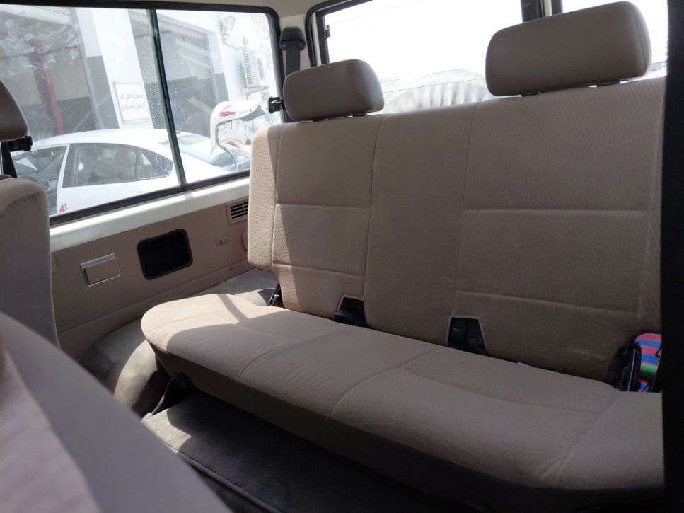 Toyota Land Cruiser Wagon  2021 image