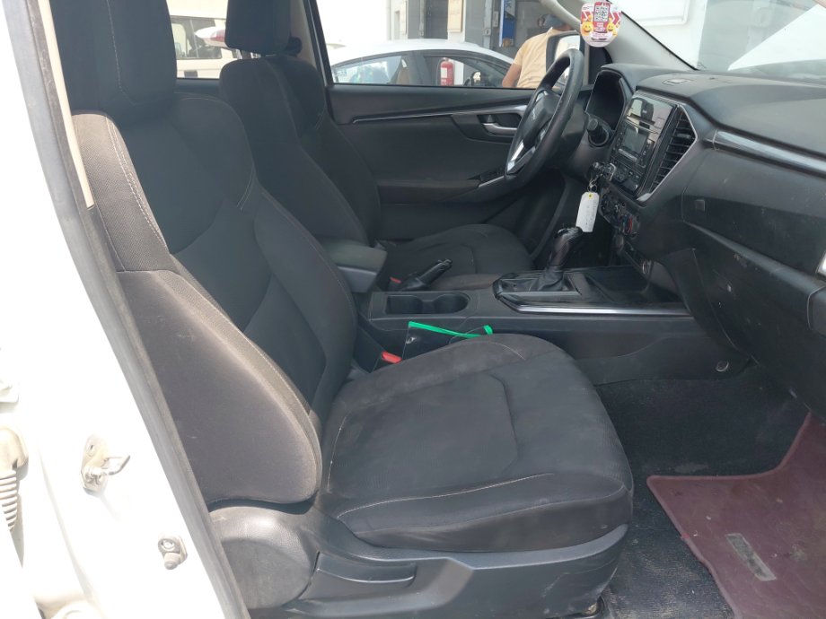 Isuzu D MAX 4X4 - 2022 image