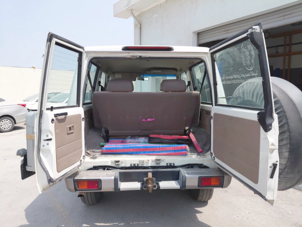 Toyota Land Cruiser Wagon  2021 image