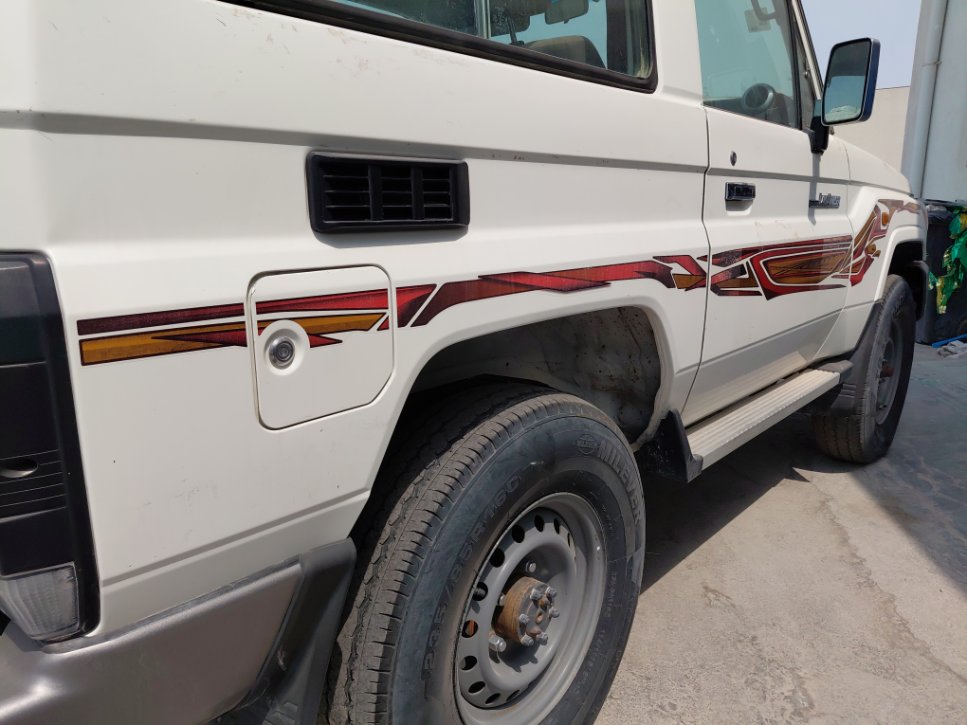 Toyota Land Cruiser Wagon  2021 image