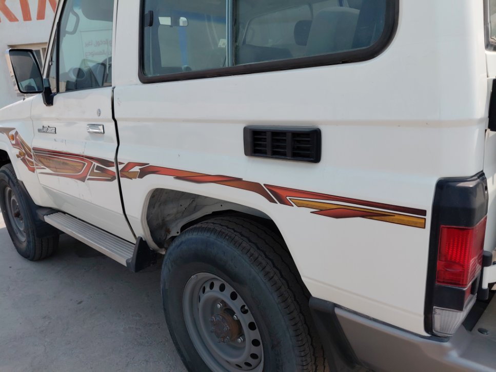 Toyota Land Cruiser Wagon  2021 image