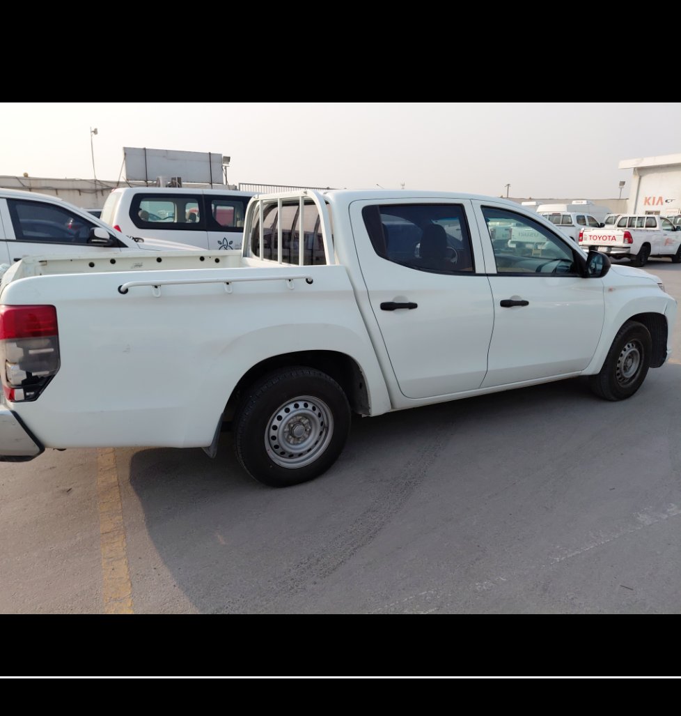 ميتسوبيشي L200  2022 image