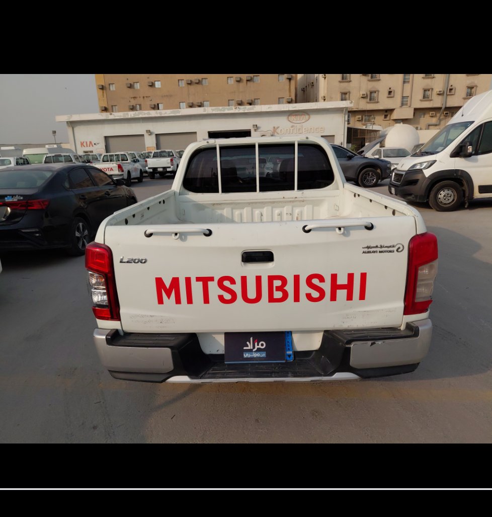 ميتسوبيشي L200  2022 image