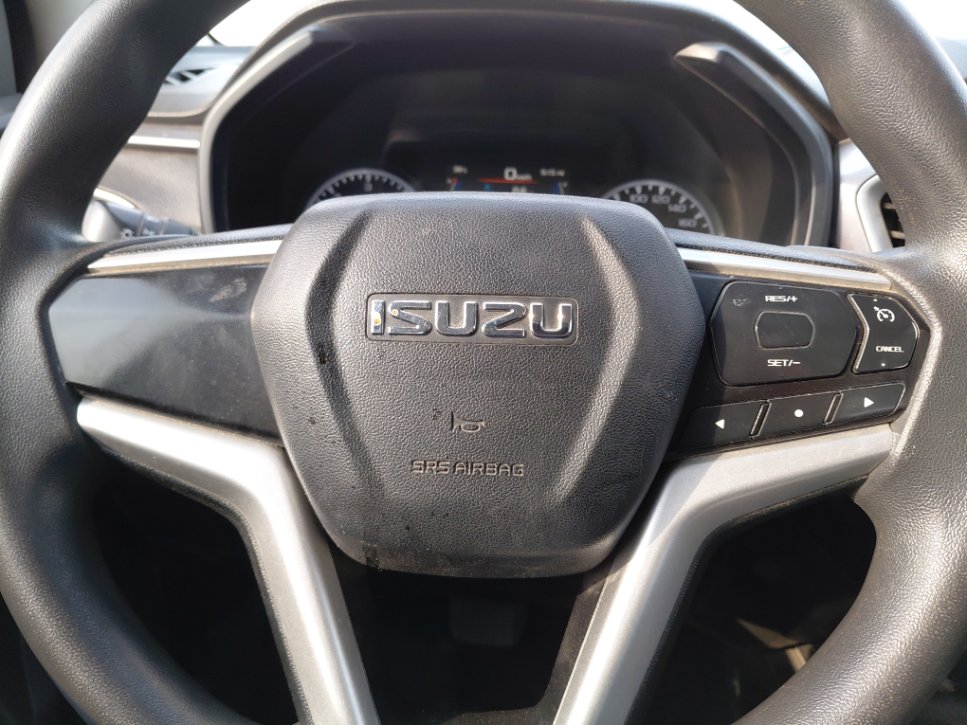 Isuzu D MAX 4X4 - 2022 image