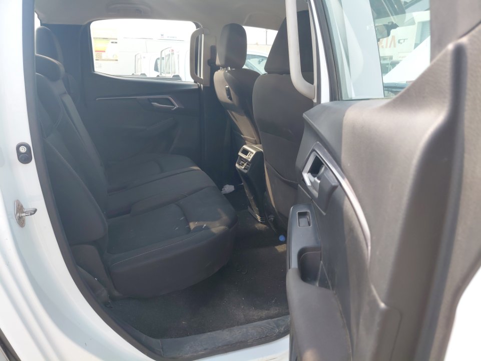 Isuzu D MAX 4X4 - 2022 image