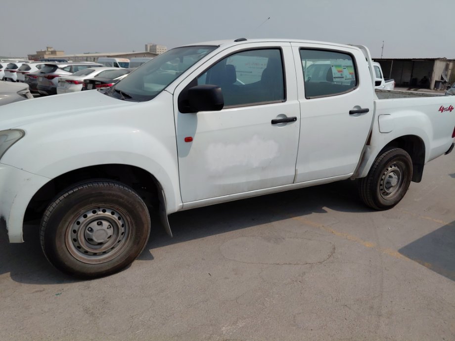Isuzu D MAX 4x4 2020 image