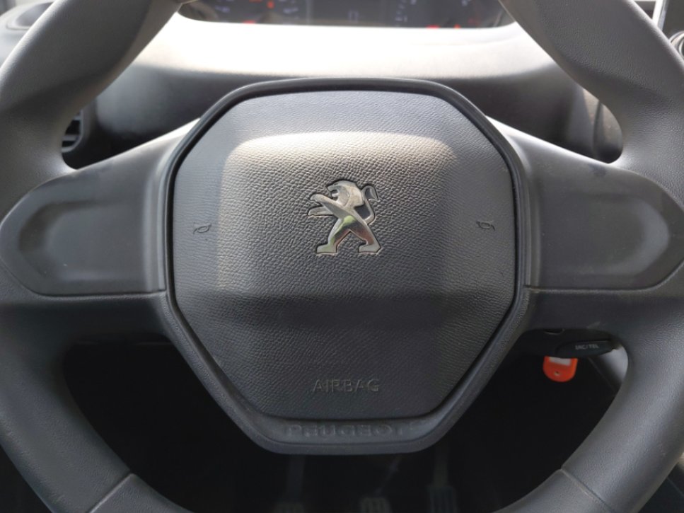 Peugeot  Partner  2023 image