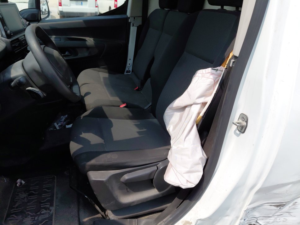 Peugeot  Partner  2023 image