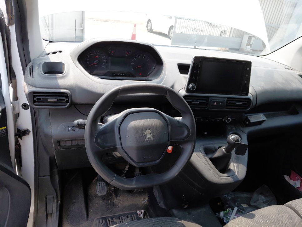 Peugeot  Partner  2023 image