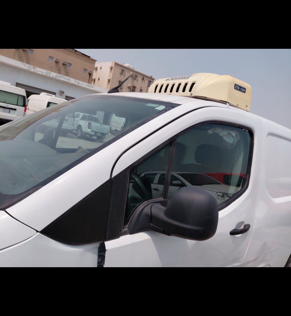 Peugeot  Partner  2023 image