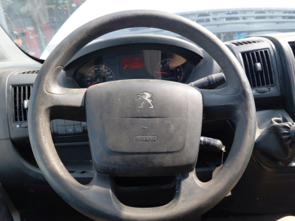 Peugeot  Boxer  2021 image