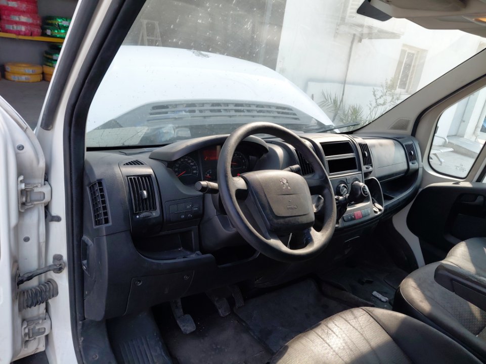 Peugeot  Boxer  2021 image