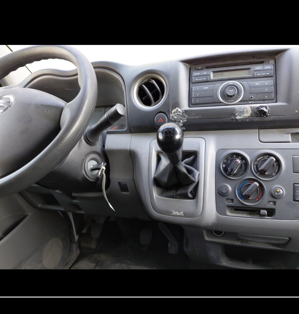 Nissan Urvan  2020 image