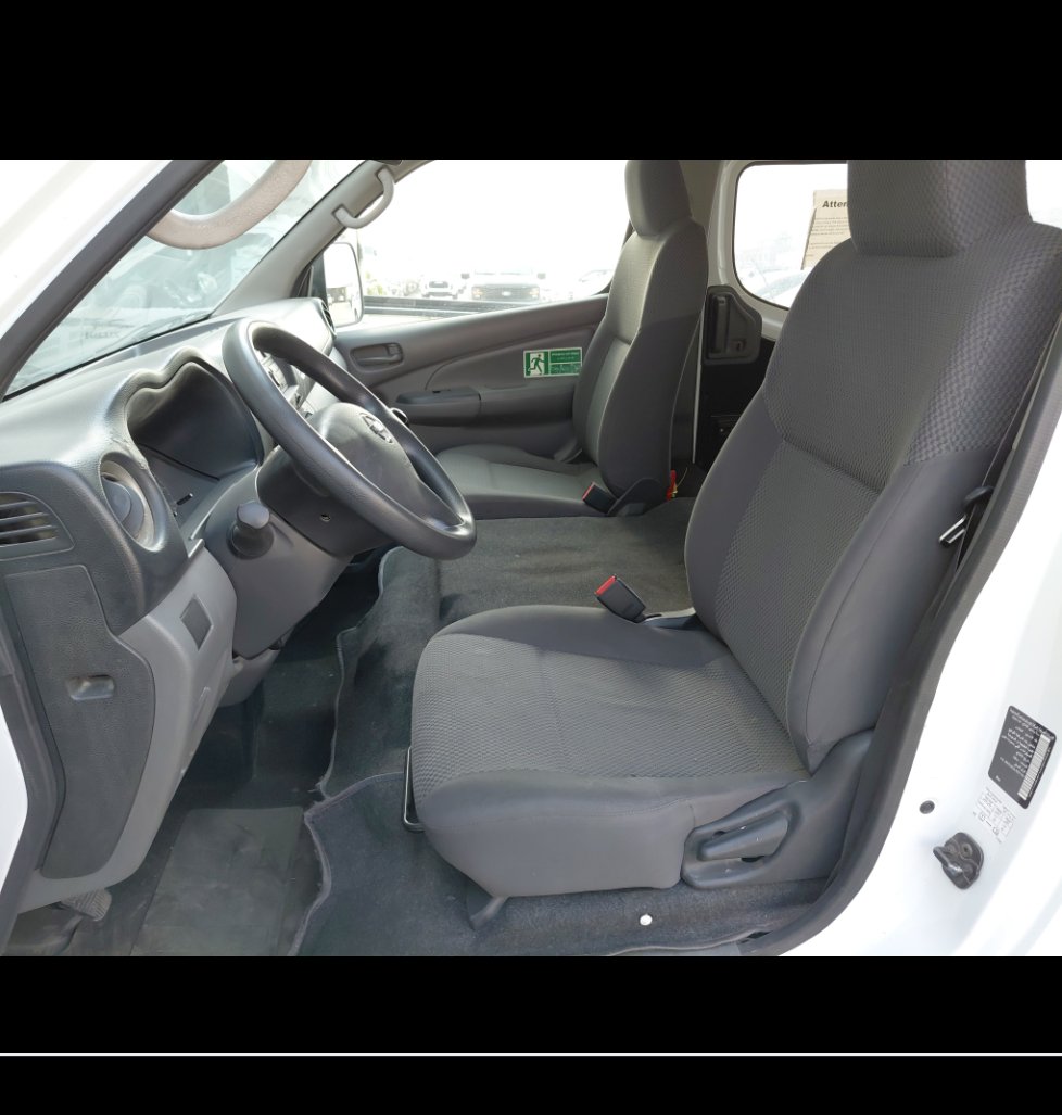 Nissan Urvan  2020 image