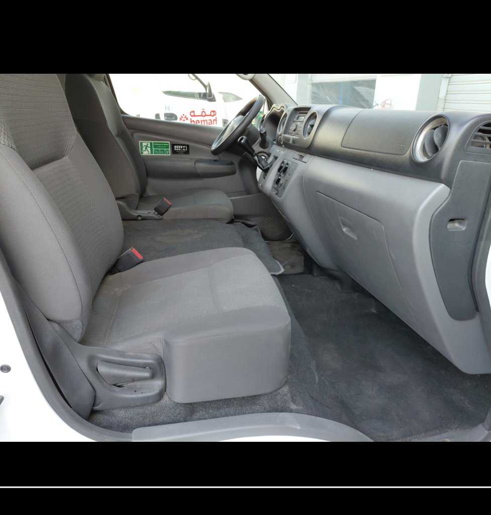 Nissan Urvan  2020 image