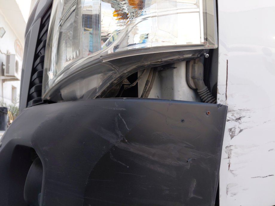 Nissan Urvan  2020 image