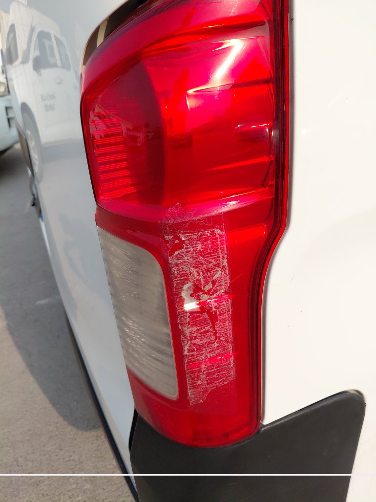 Nissan Urvan  2020 image