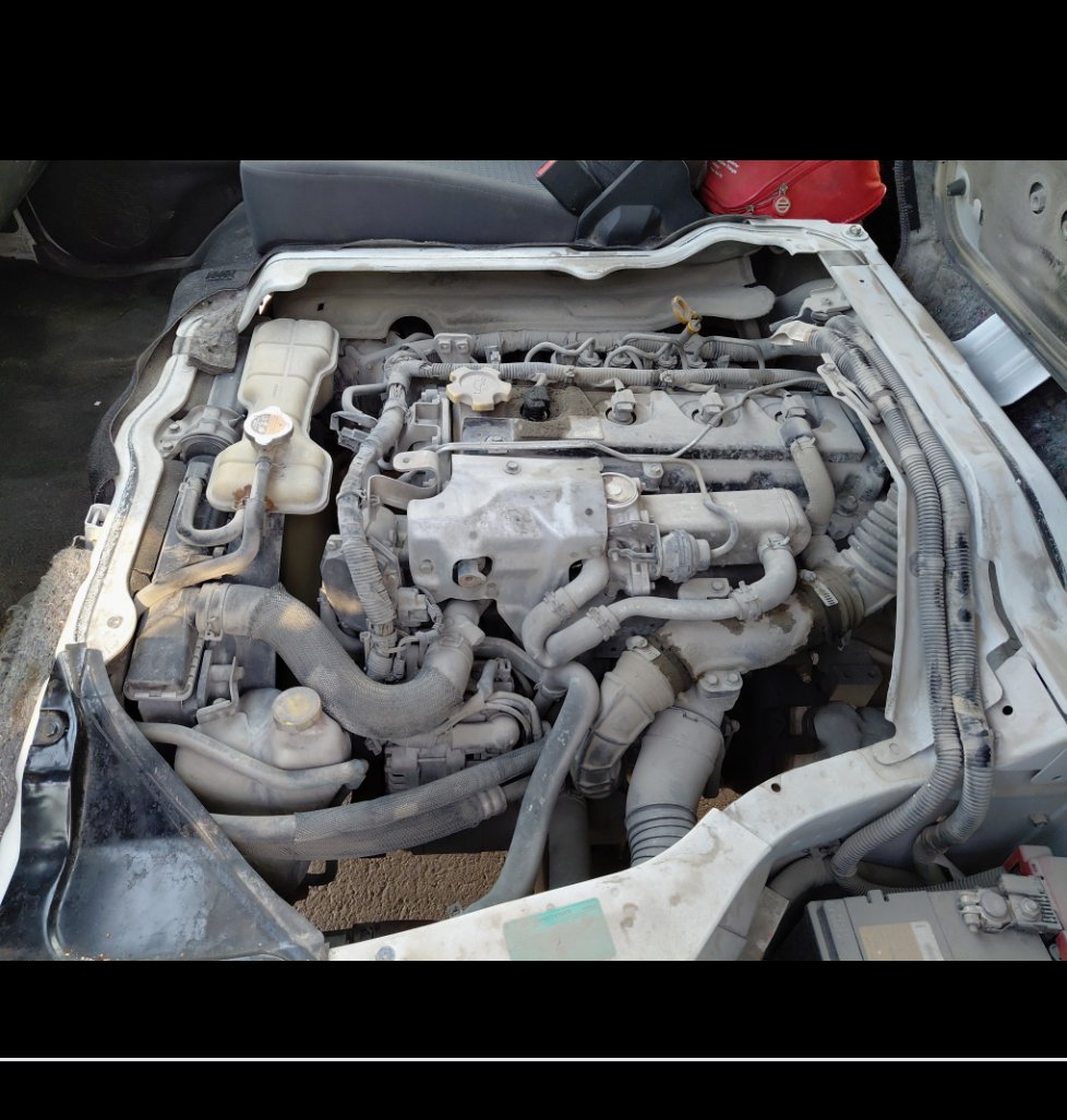 Nissan Urvan  2020 image