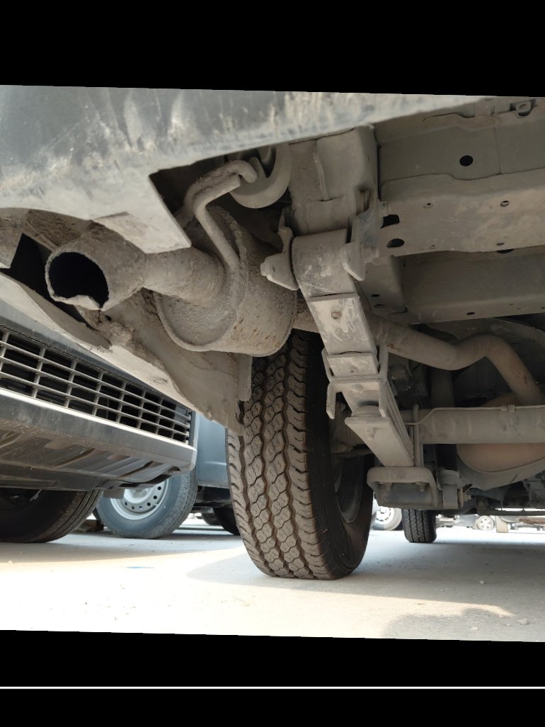 Nissan Urvan  2020 image