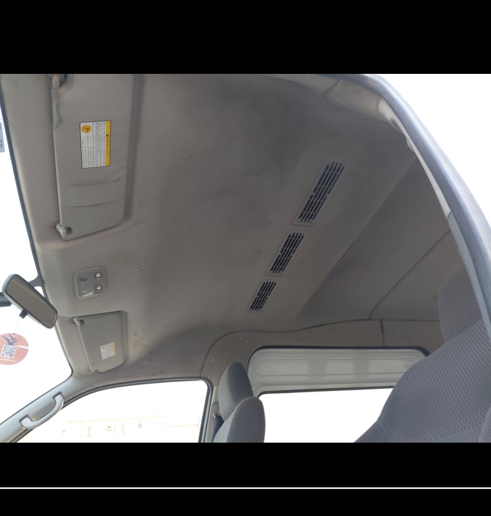 Nissan Urvan  2020 image