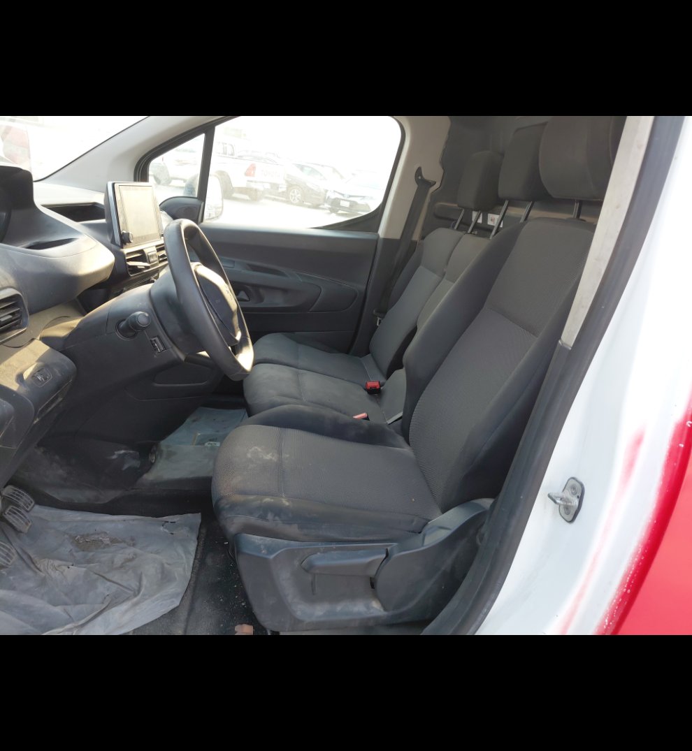 Peugeot  Partner  2023 image