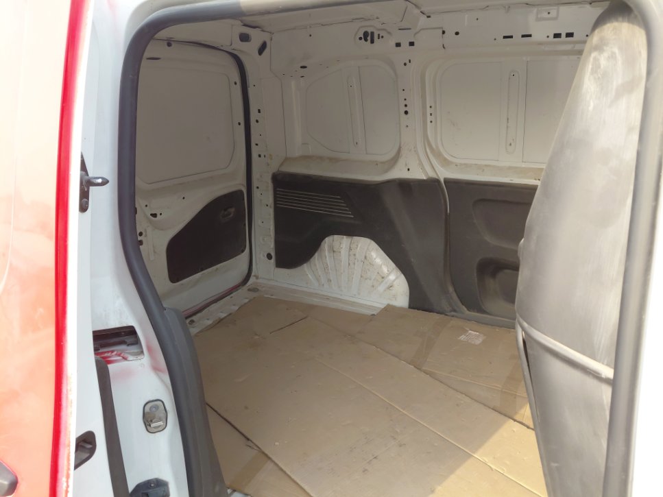 Peugeot  Partner  2023 image