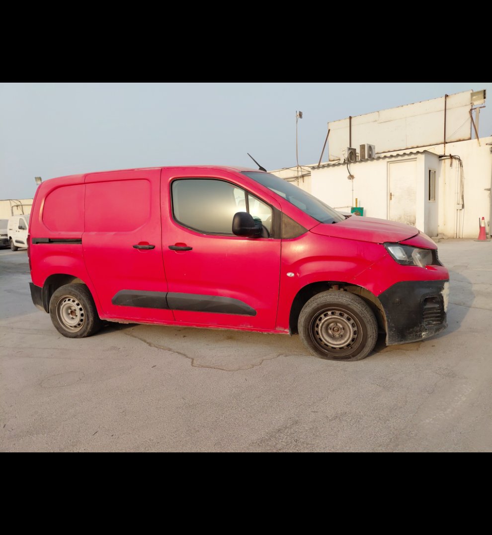 Peugeot  Partner  2023 image