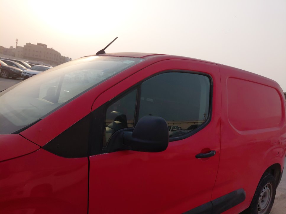 Peugeot  Partner  2023 image