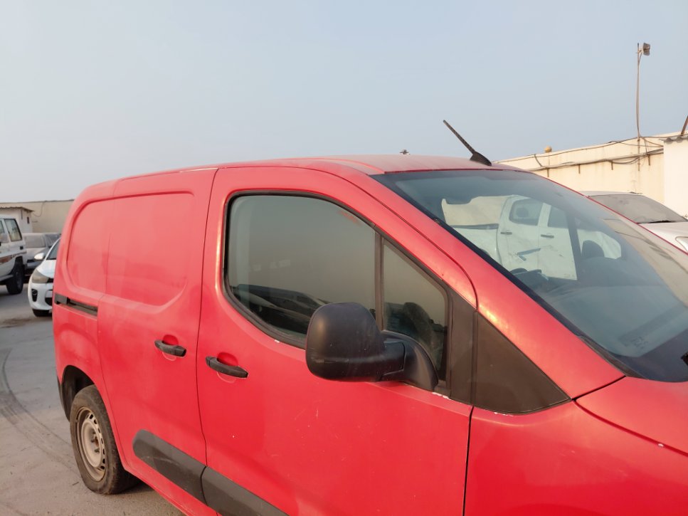 Peugeot  Partner  2023 image