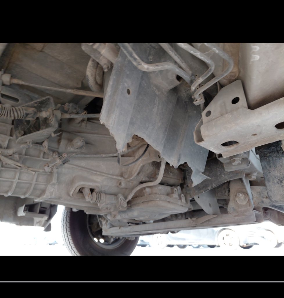 Nissan Urvan  2020 image