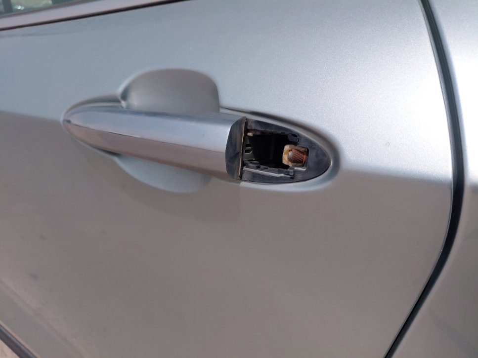 FAW Besturn X80  2015 image