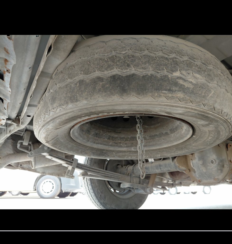 Nissan Urvan  2020 image