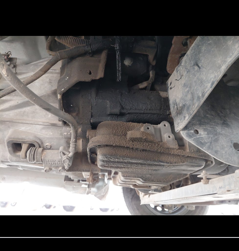 Nissan Urvan  2020 image