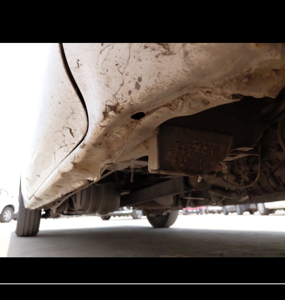 Nissan Urvan  2020 image