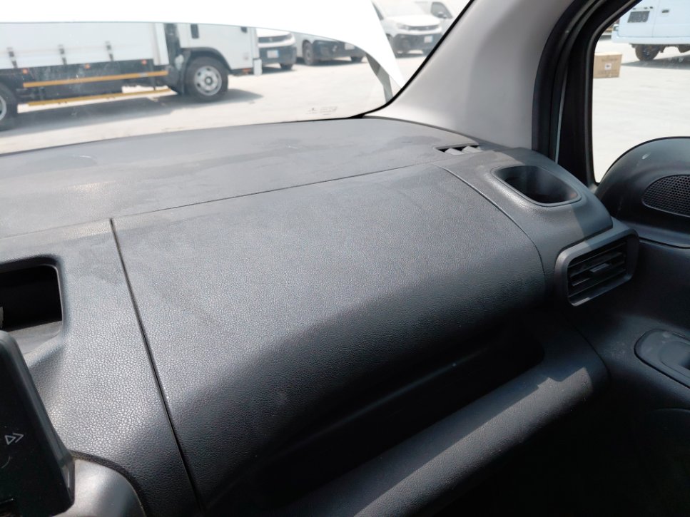 Peugeot  Partner  2022 image