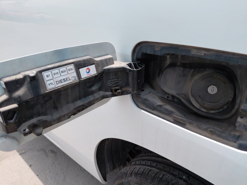 Peugeot  Partner  2022 image