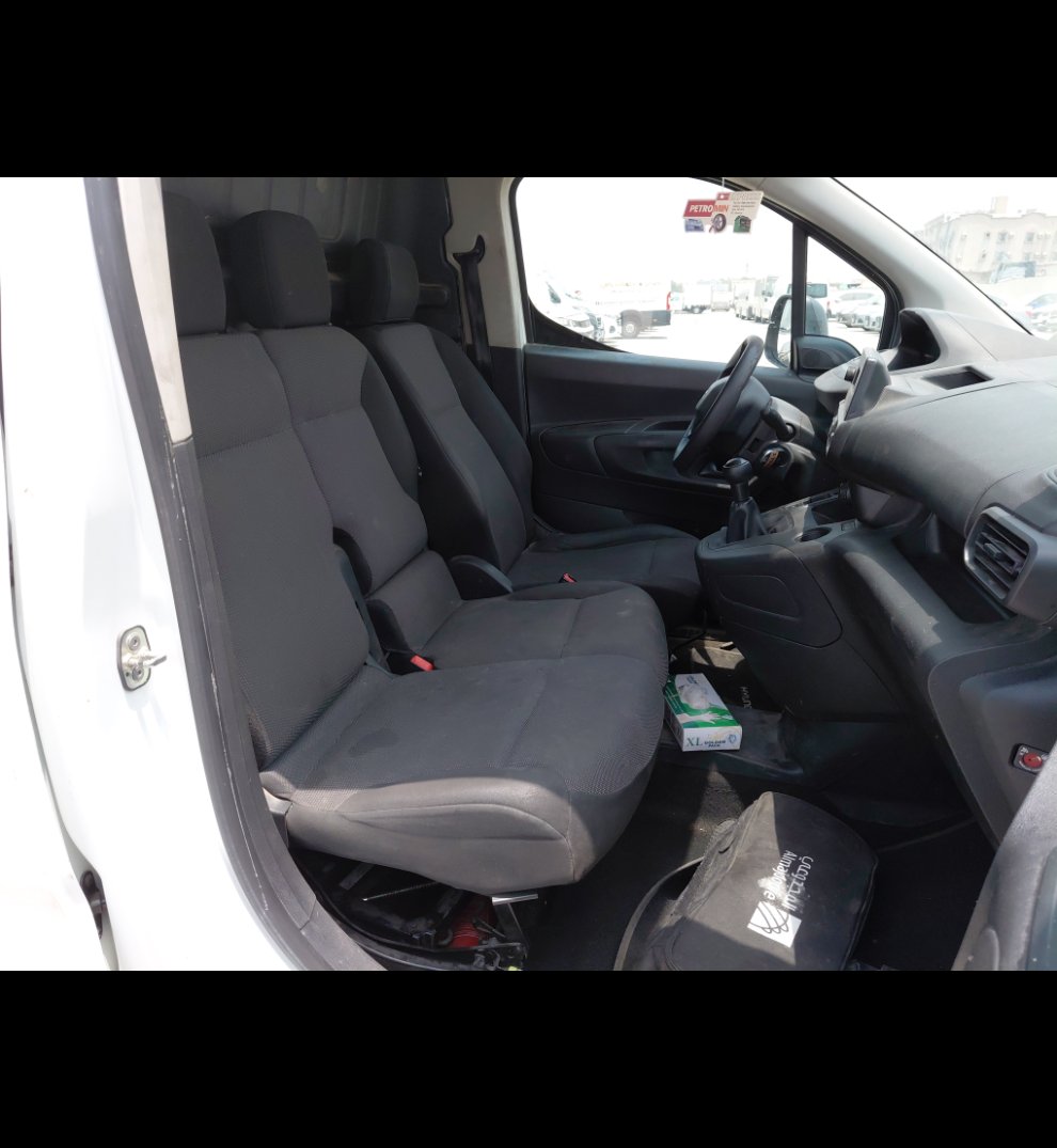 Peugeot  Partner  2022 image