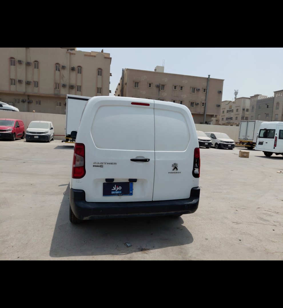 Peugeot  Partner  2022 image