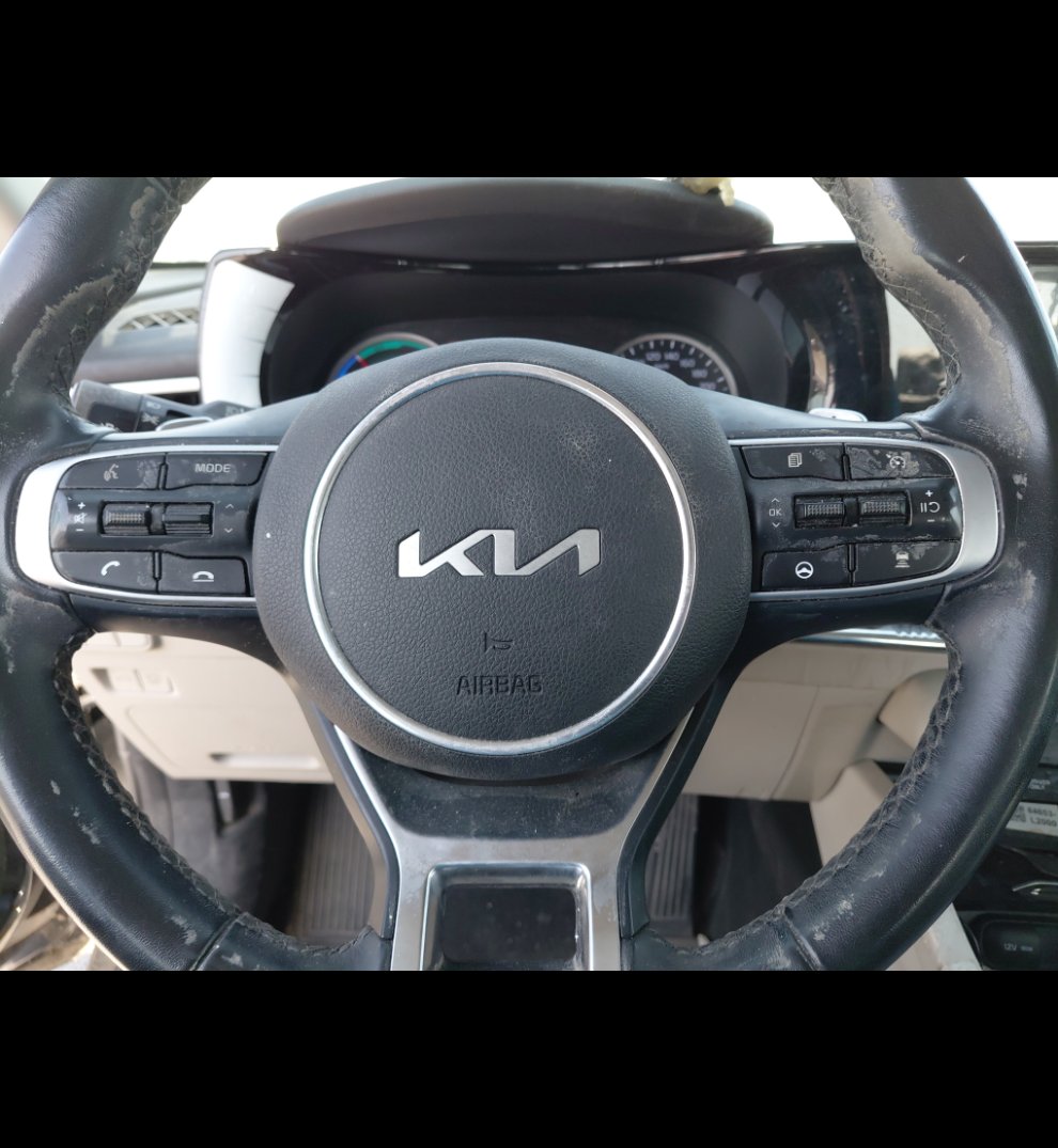 KIA K5  2023 image