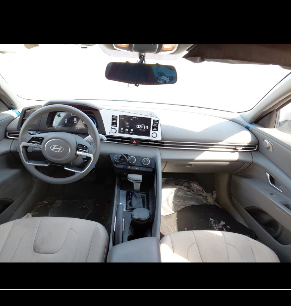 Hyundai Elantra  2024 image