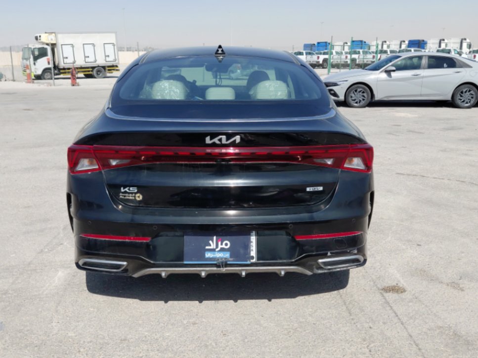 KIA K5  2023 image