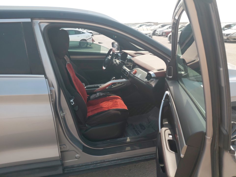 Geely Coolray  2022 image