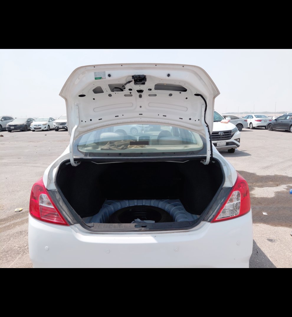 Nissan Sunny  2021 image