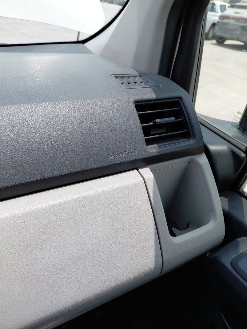 Toyota Hiace Bus  2022 image