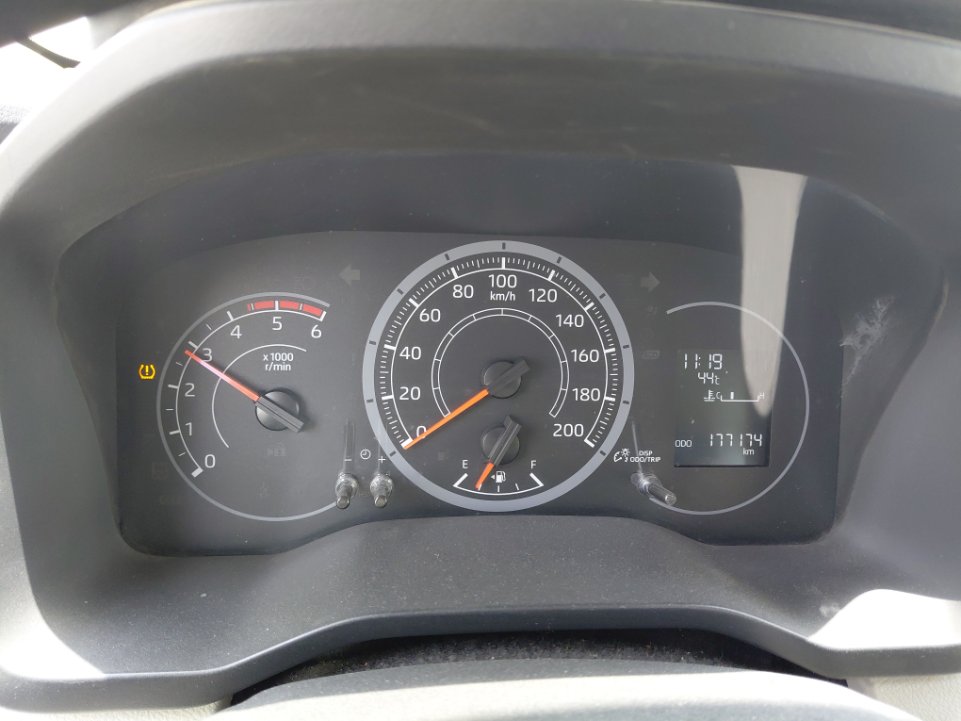 Toyota Hiace Bus  2022 image