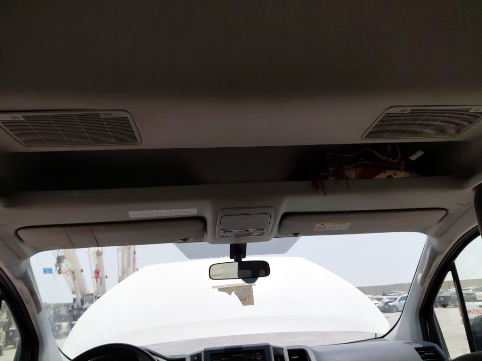 Toyota Hiace Bus  2022 image