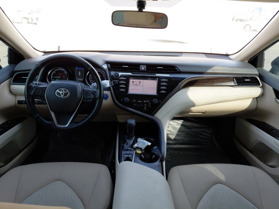 Toyota Camry  2020 image