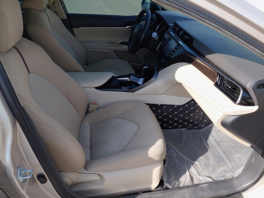 Toyota Camry  2020 image