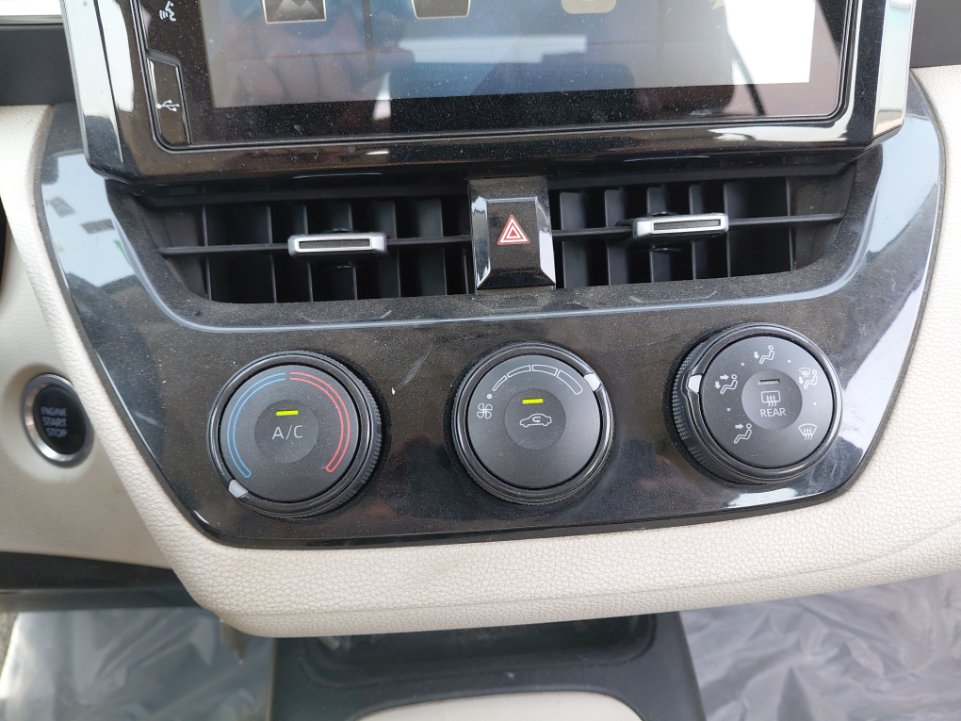 تويوتا كورولا  2023 image