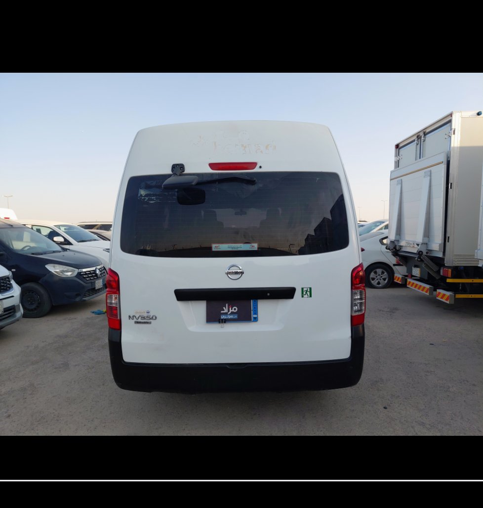 Nissan Urvan  2020 image